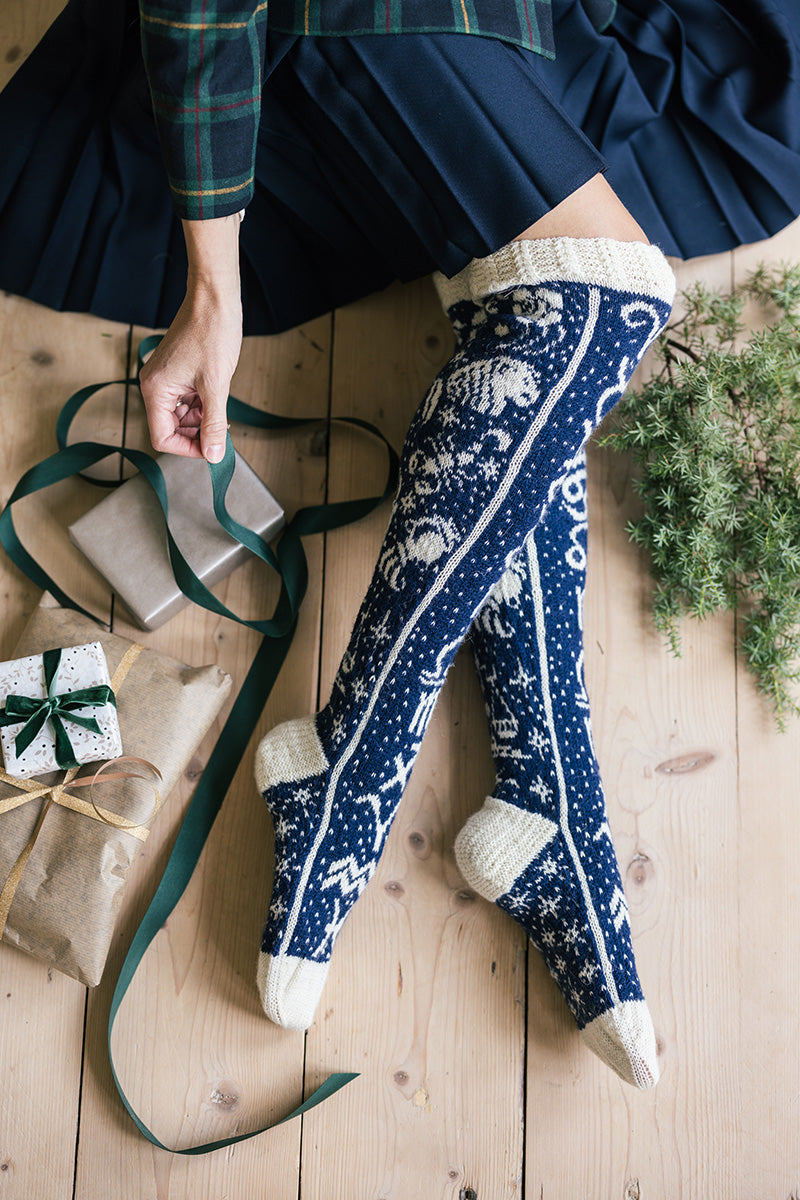 PDF-mönster: Horoskooppi –sockor Novita Viola