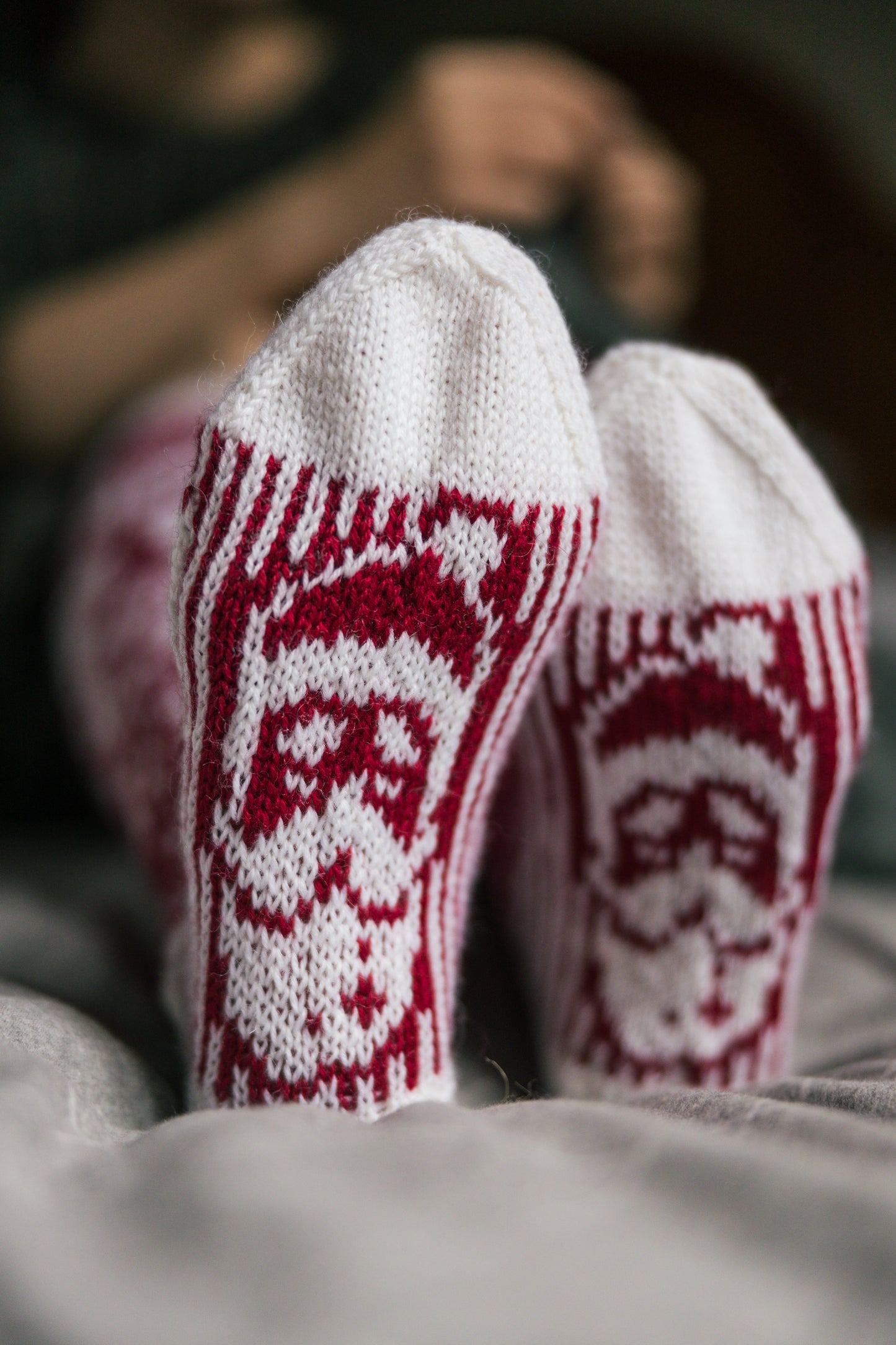 Tonttuparaati -lahjapaketti