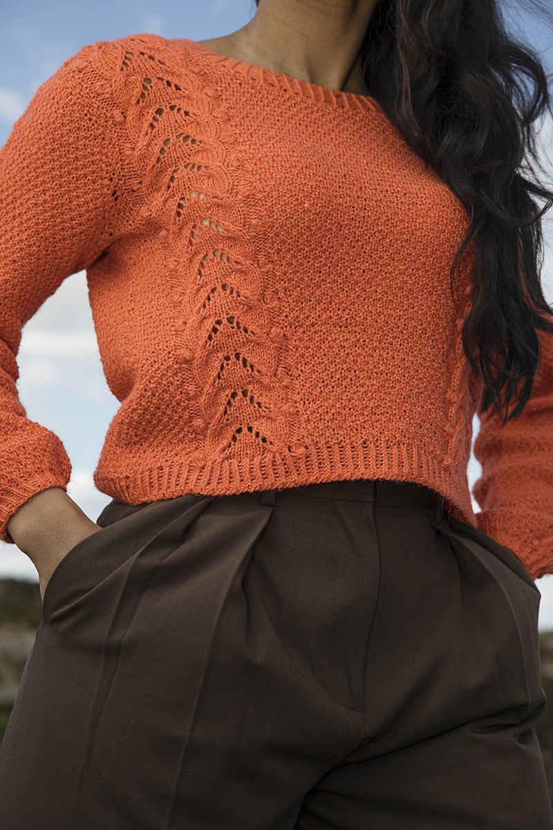 Ladattava PDF: Rosy Cheeks -neulepusero by Novita Design Studio (FIN/SWE/ENG)