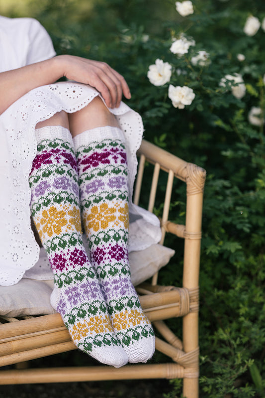 Downloadable pattern: Midsummer Socks