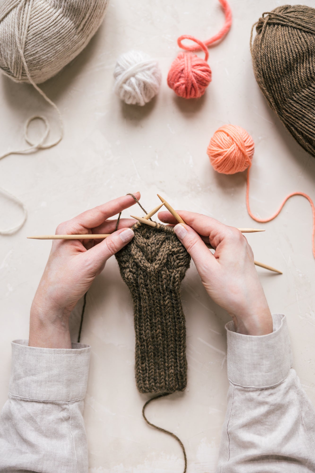 Opi neulomaan, taso 2: Palmikkolapaset