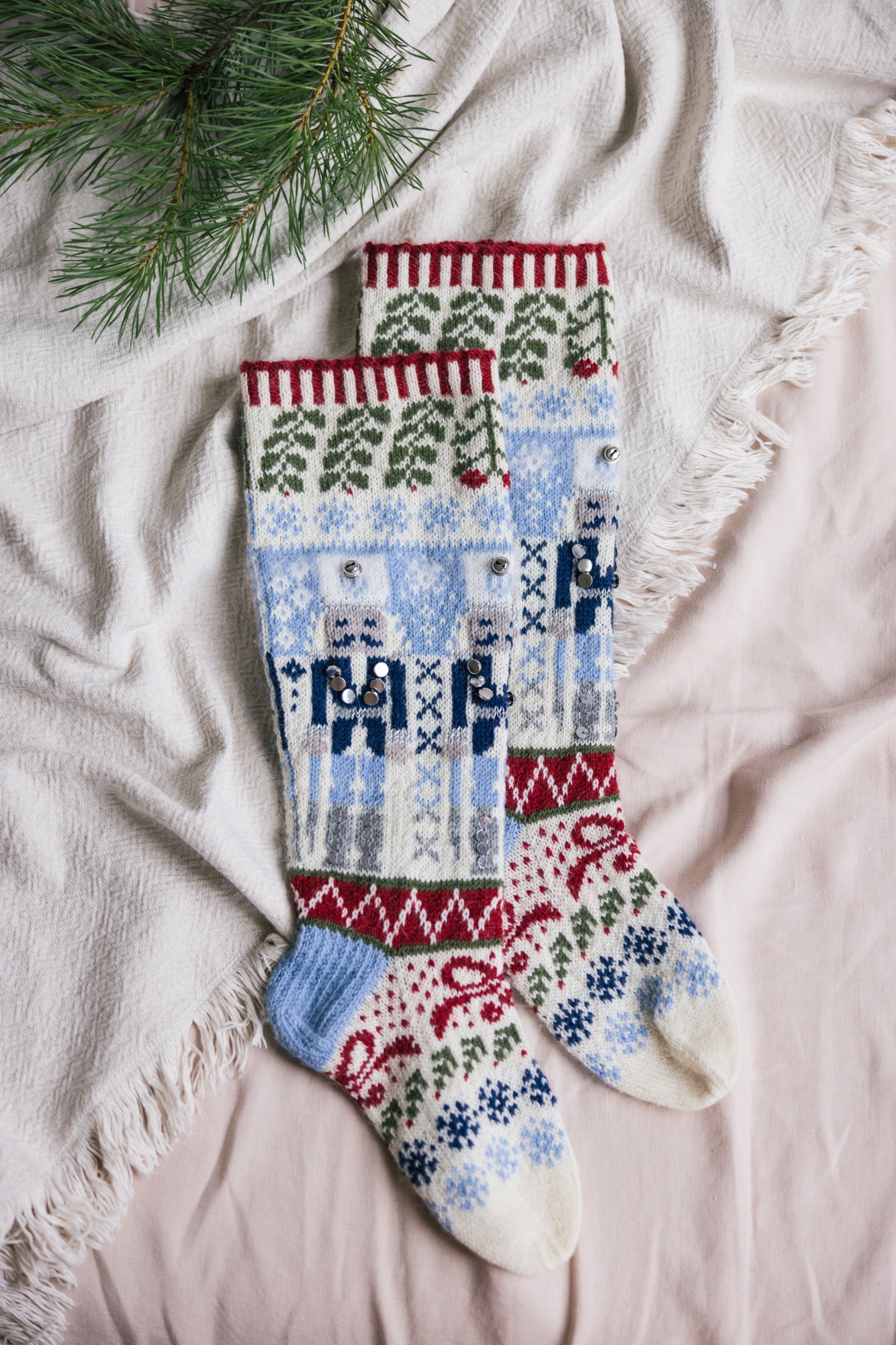 Pähkinänsärkijä sukkaboksi