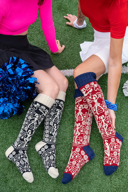 Downloadable pattern: Cheerleader Socks Novita Viola