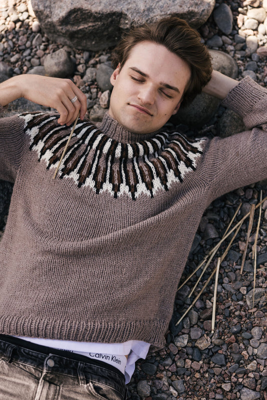 Downloadable pattern: Frekvenssi Sweater (Novita Autumn 2024)