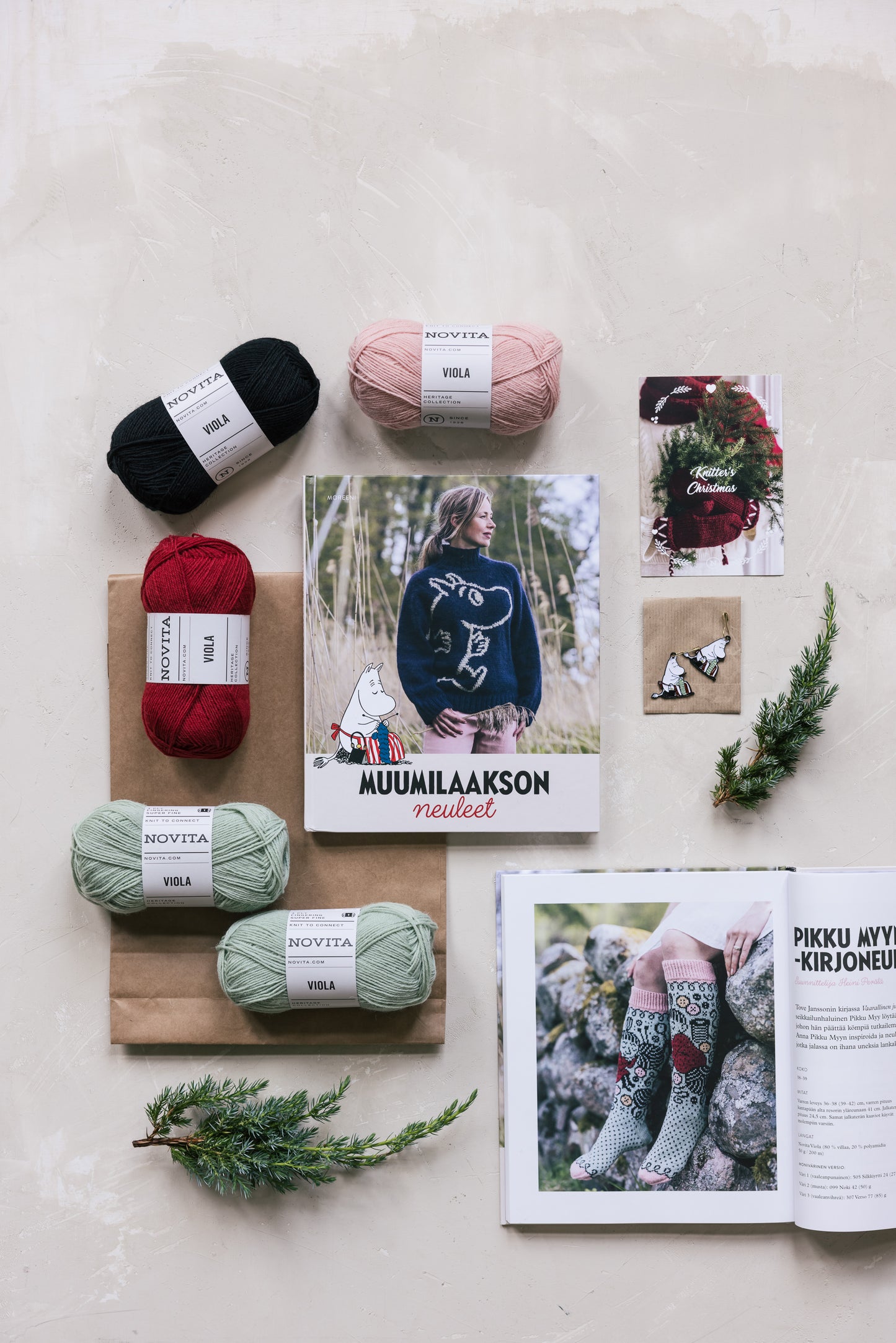 Moomin Knits book x Little My's nap socks