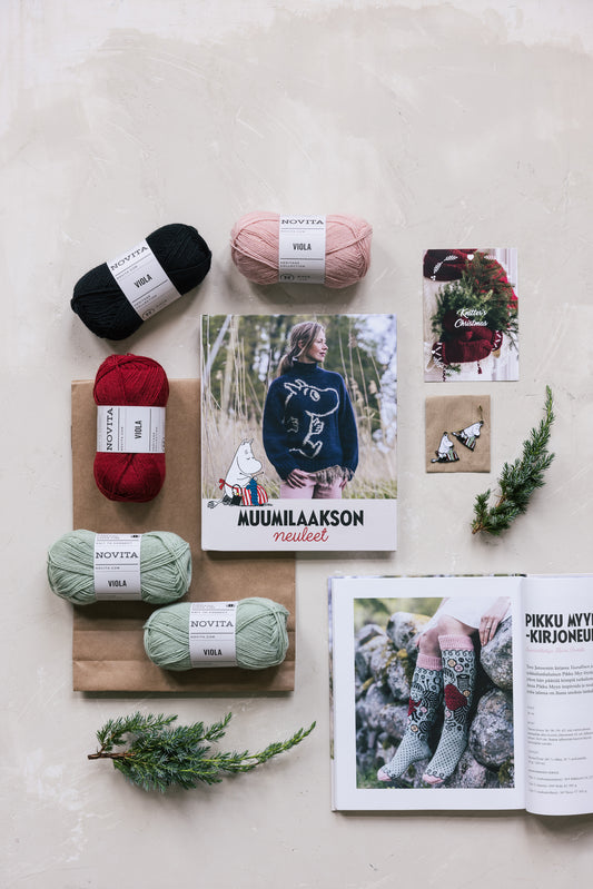 Moomin Knits book x Little My's nap socks