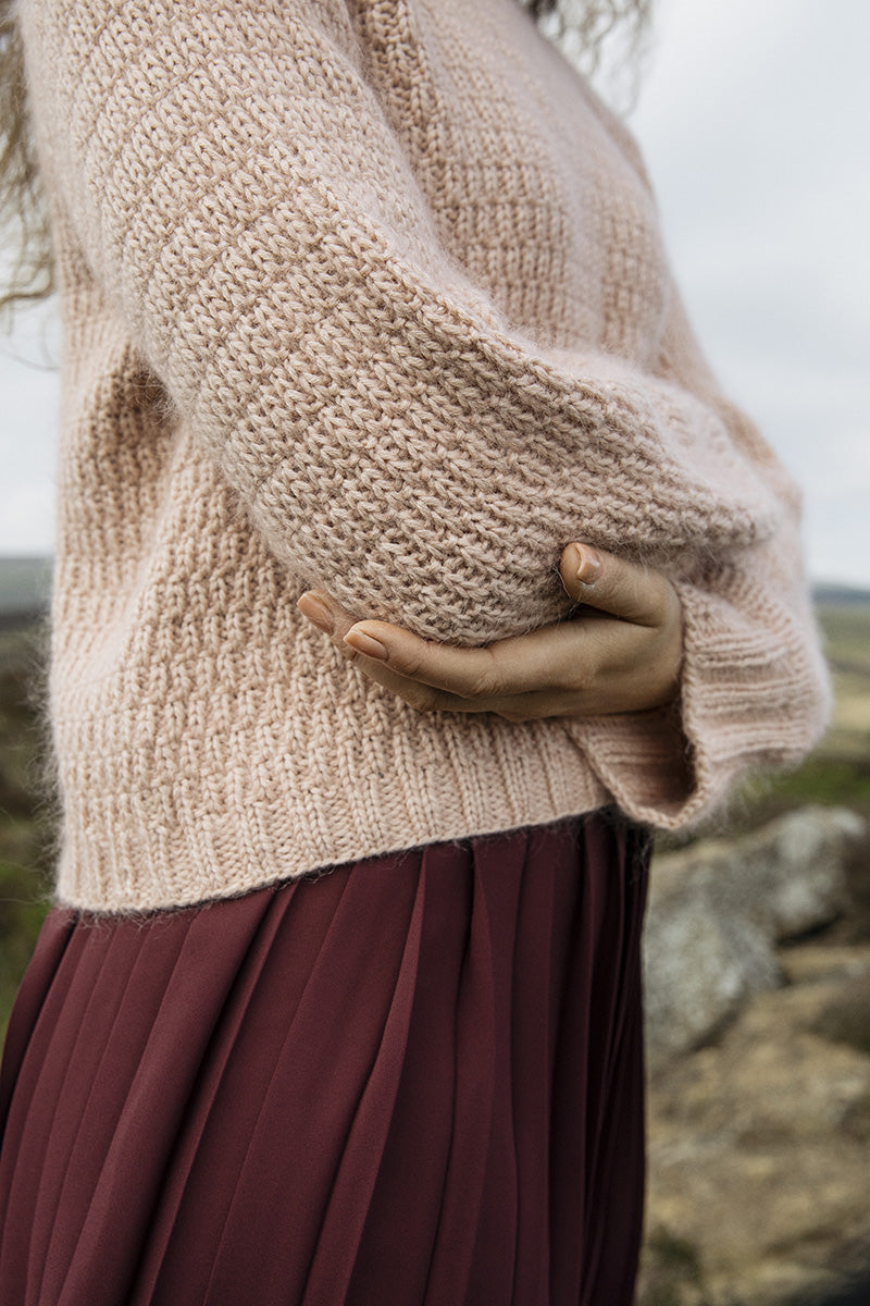 PDF: Laurenz Sweater / Kolibri by Johanna (FIN/SWE/ENG)