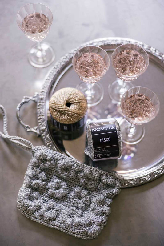 Downloadable pattern: Glimmer – Crocheted Bag (Novita Winter 2024)